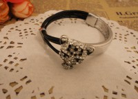 Pulseira cabeça de leopardo